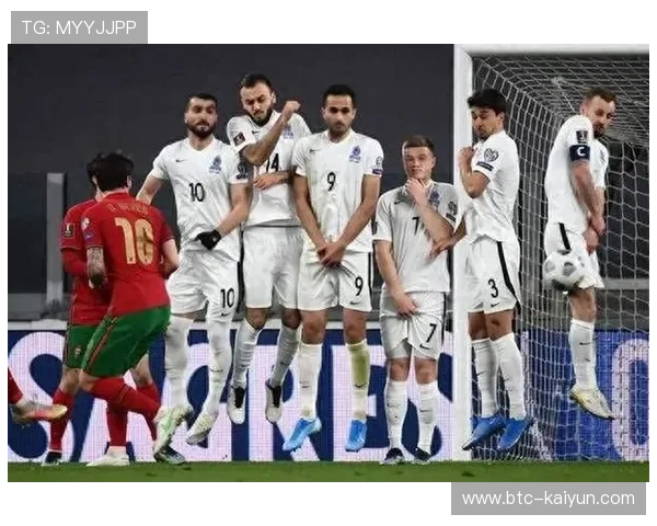 阿塞拜疆门将自摆乌龙,法国队意外收获领先 阿塞拜疆门将自摆乌龙,法国队意外收获领先