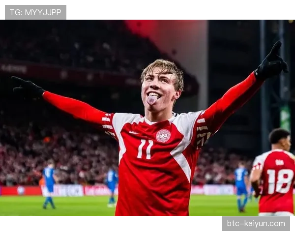 官方：亚特兰大激活买断条款，永久签下丹麦前锋霍伊伦德